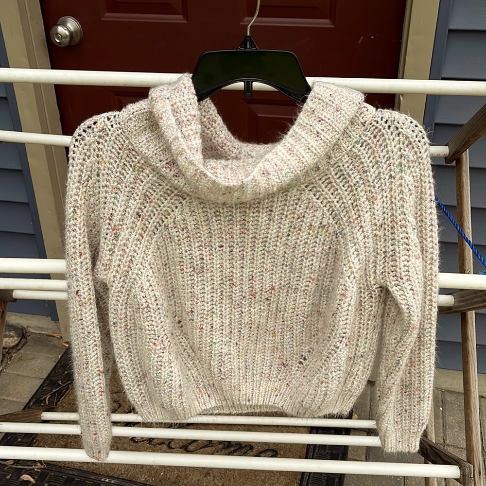 women’s sweater, size xs